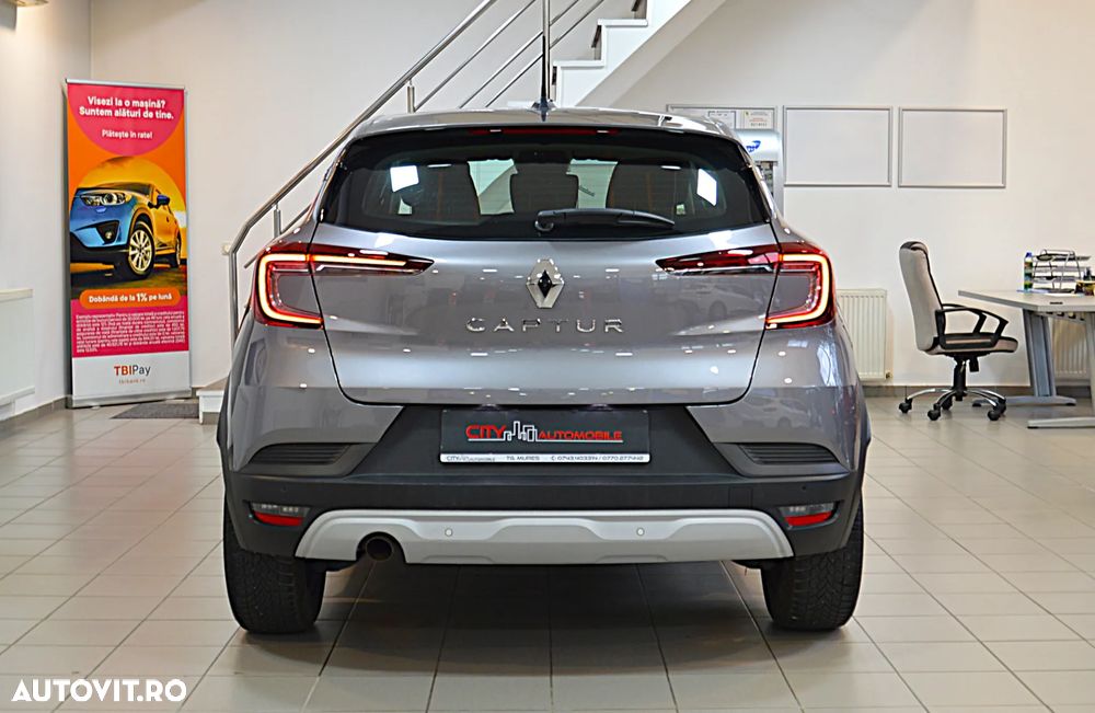 Renault Captur BLUE dCi 115 BUSINESS EDITION - 6