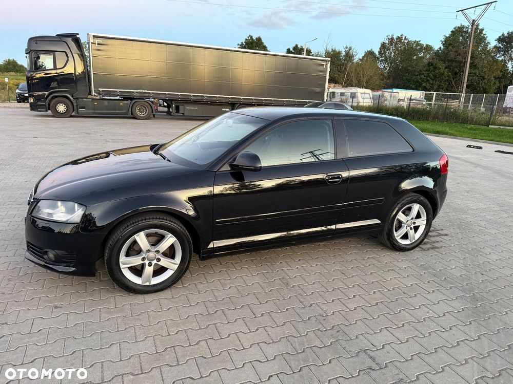 Audi A3 Sportback 1.6 TDI Attraction - 6