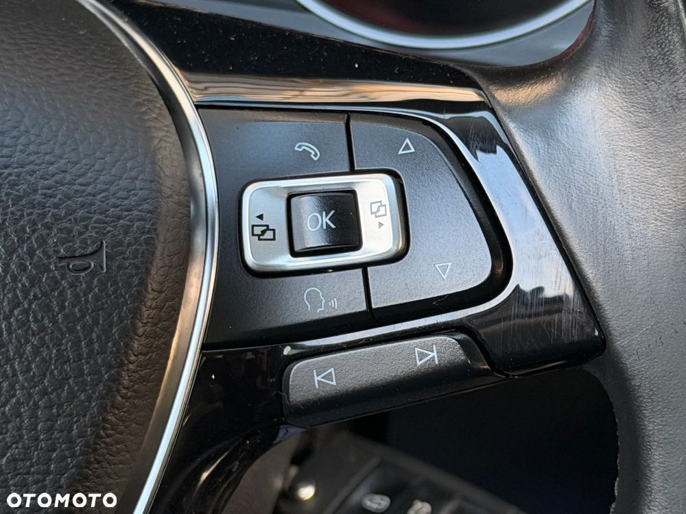 Volkswagen Golf Alltrack 2.0 TDI 4Motion (BMT) - 11