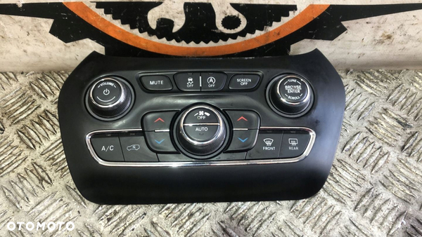 panel klimatyzacji radio JEEP CHEROKEE 2014-