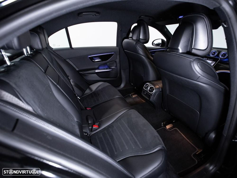Mercedes-Benz C 300 e 9G-TRONIC Edition AMG Line - 12