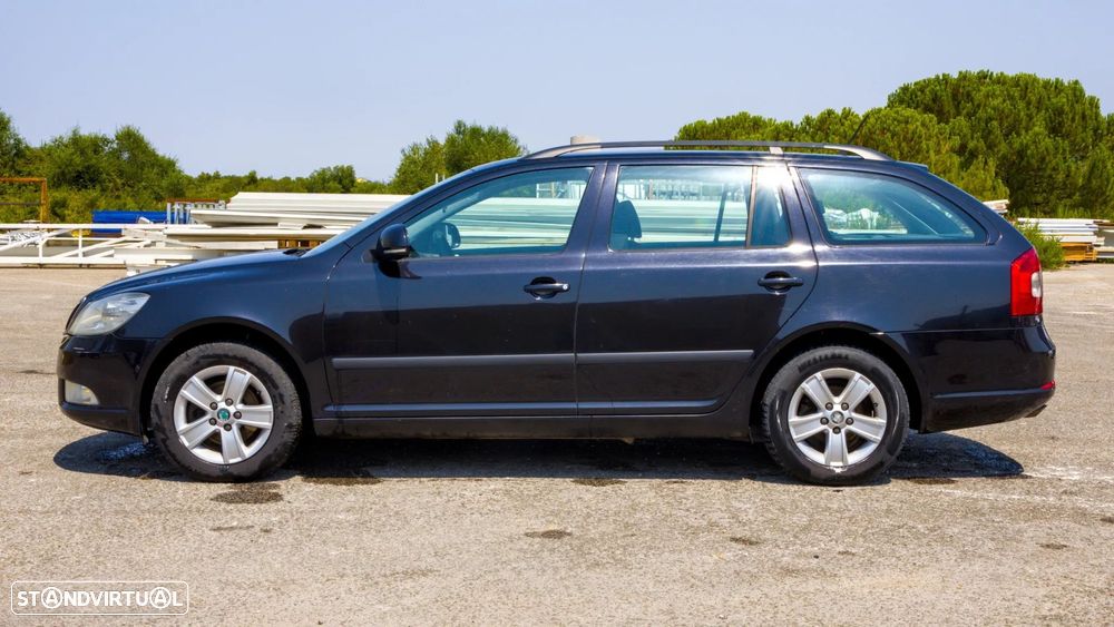 Skoda Octavia Break 1.6 TDi Ambiente DSG - 3