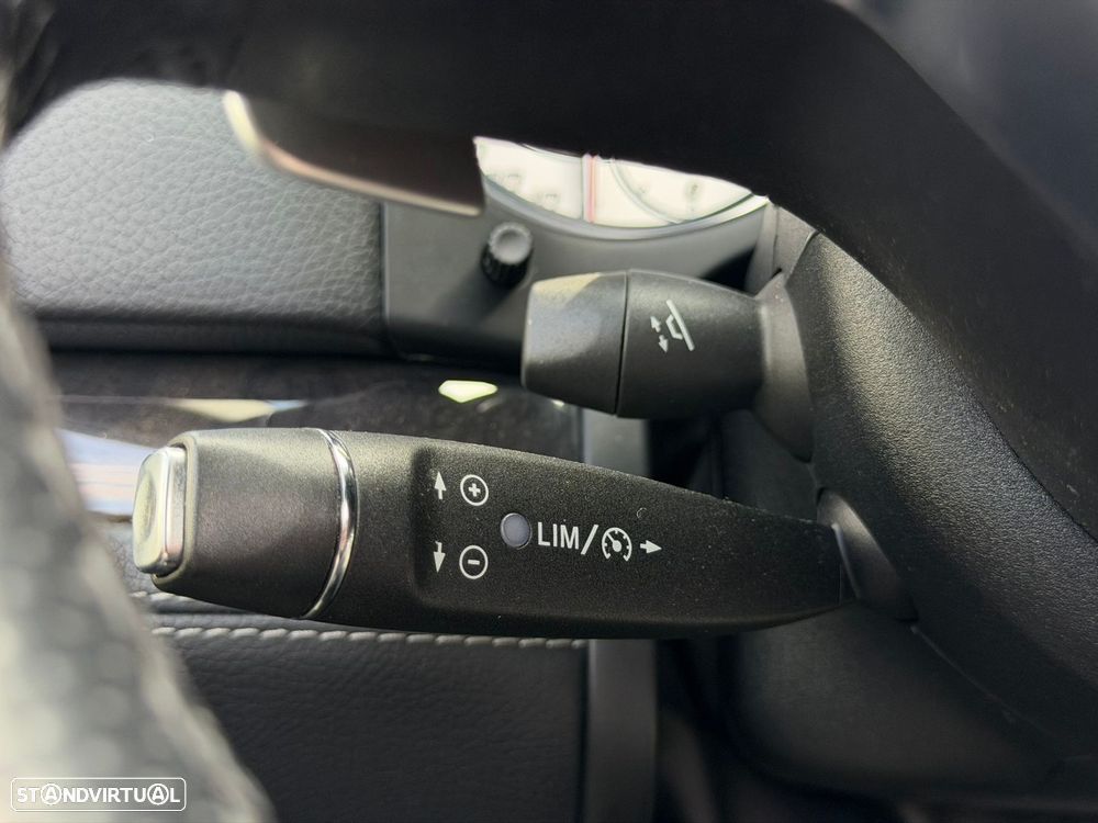 Mercedes-Benz SL 350 Standard - 54