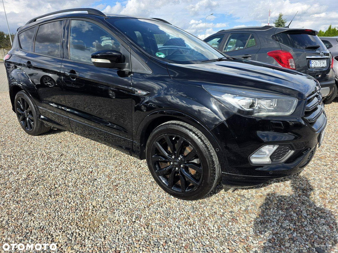 Ford Kuga 1.5 EcoBoost 2x4 ST-Line - 38
