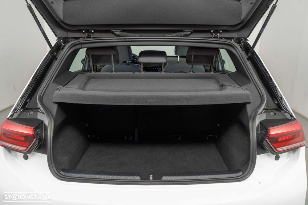 VW ID.3 Pro - 23