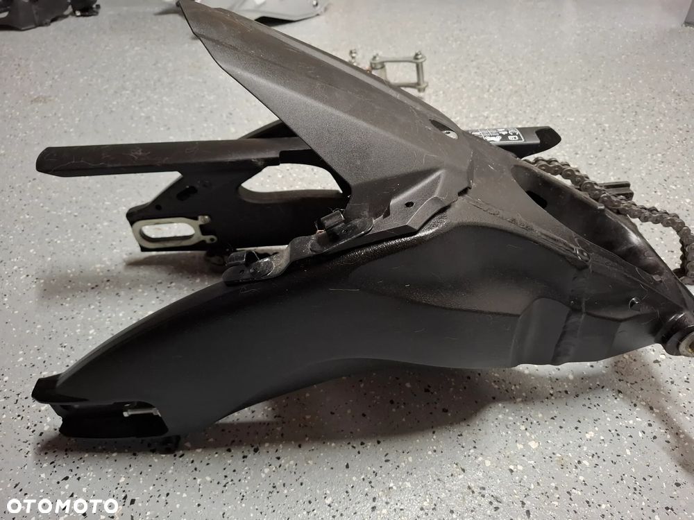 Suzuki GSXS 750 950 1000 amortyzator sprężyna wahacz - 4