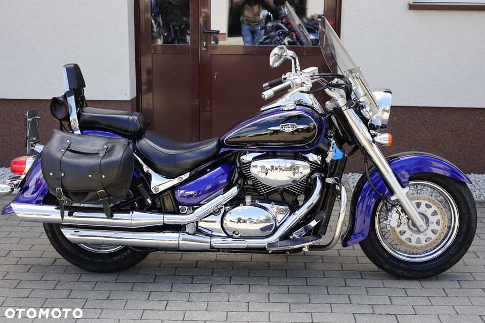 Suzuki VL 800 Volusia - 3