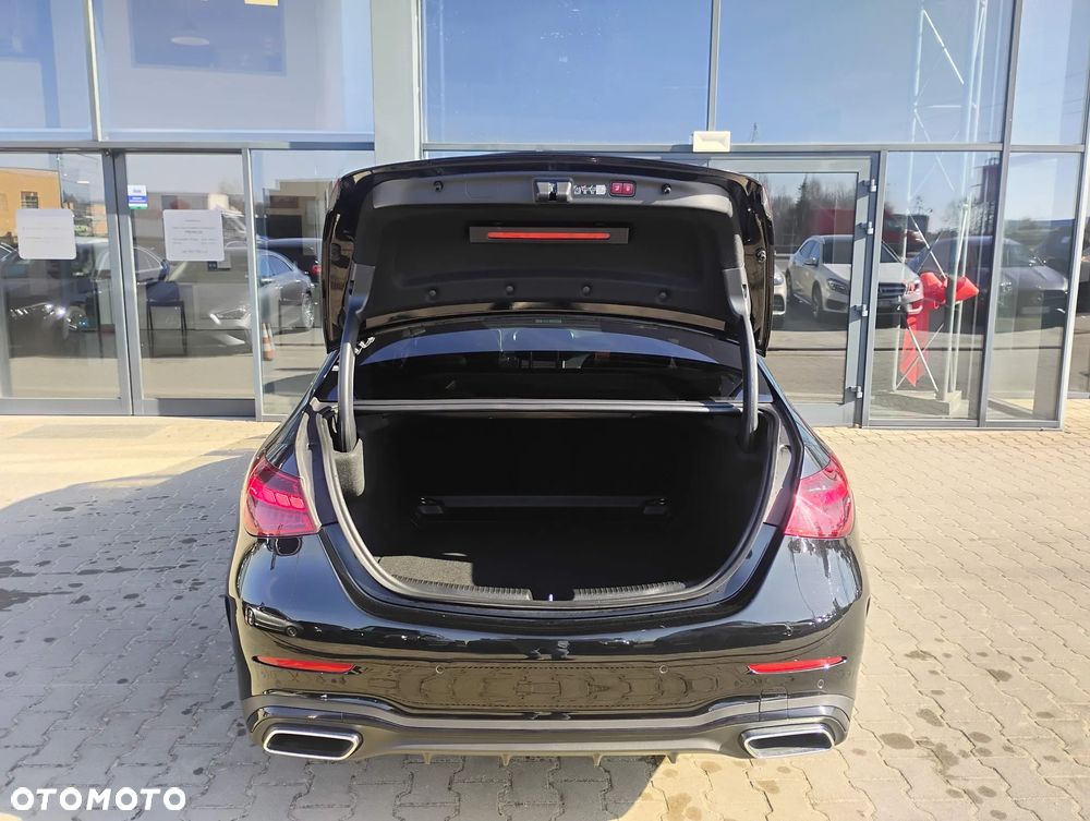 Mercedes-Benz Klasa C 200 4MATIC 9G-TRONIC - 13