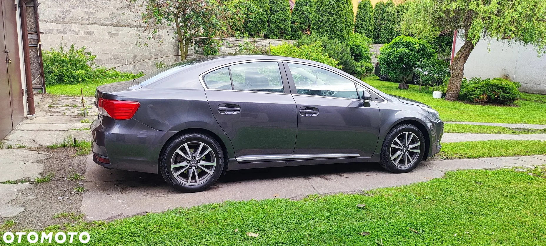 Toyota Avensis 1.8 Sol plus NAVI - 10