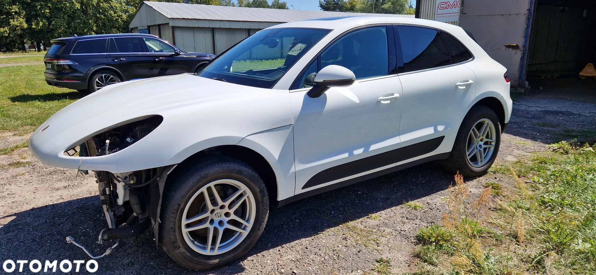 Porsche Macan - 2