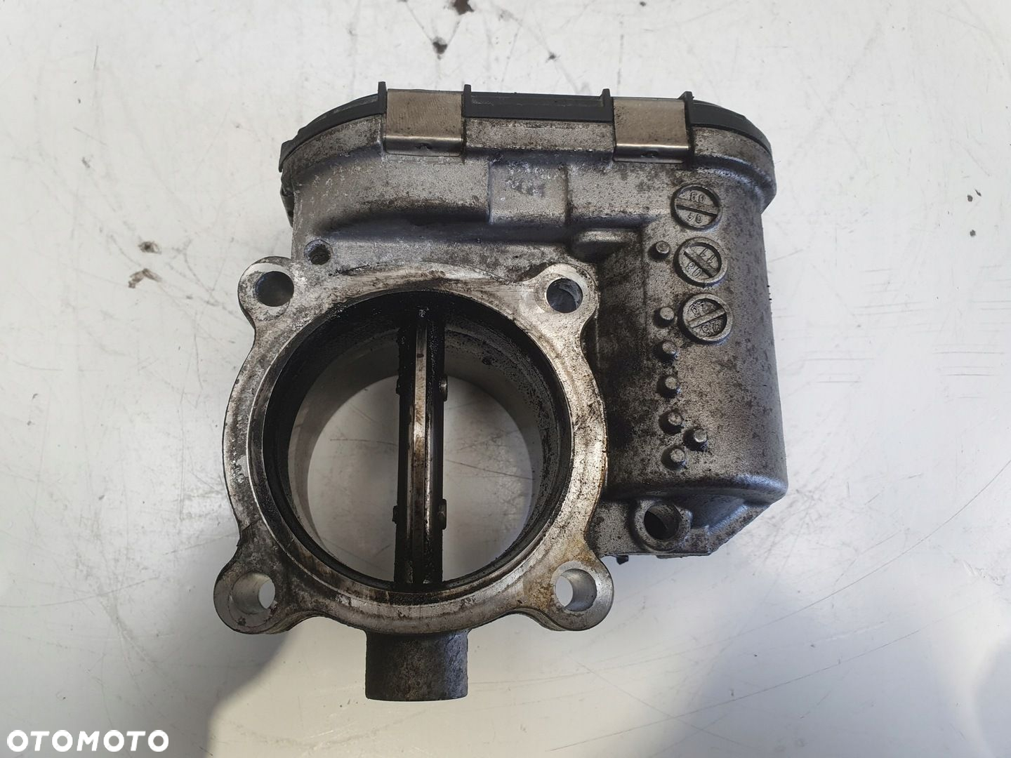 Volvo S60 II V60 2.0 D D3 PRZEPUSTNICA 31216665 bosch 0280750520 - 4