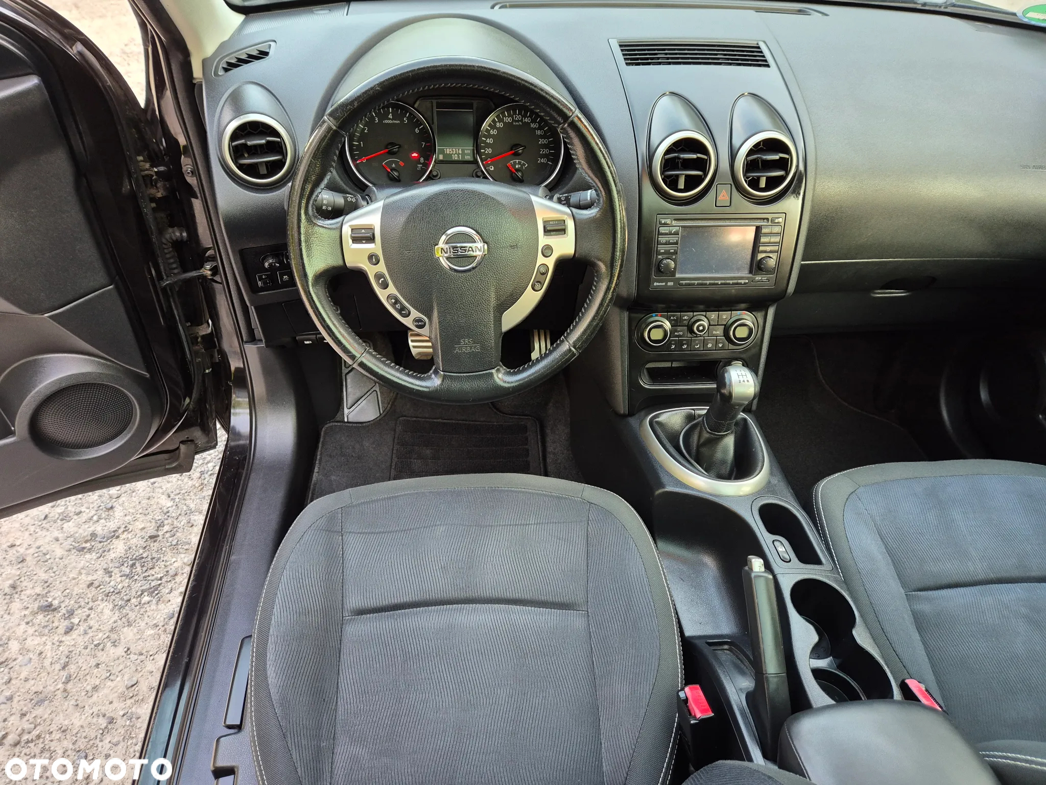 Nissan Qashqai 1.6 visia - 17