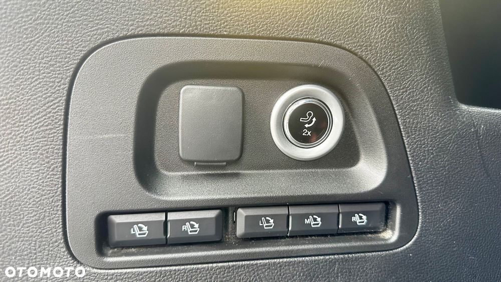 Ford S-Max - 15