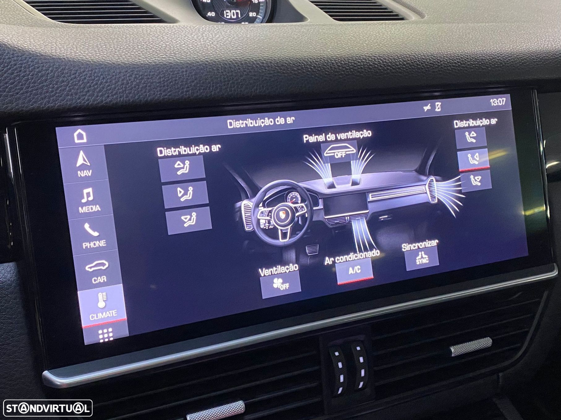 Porsche Cayenne Coupé Platinum Edition - 11