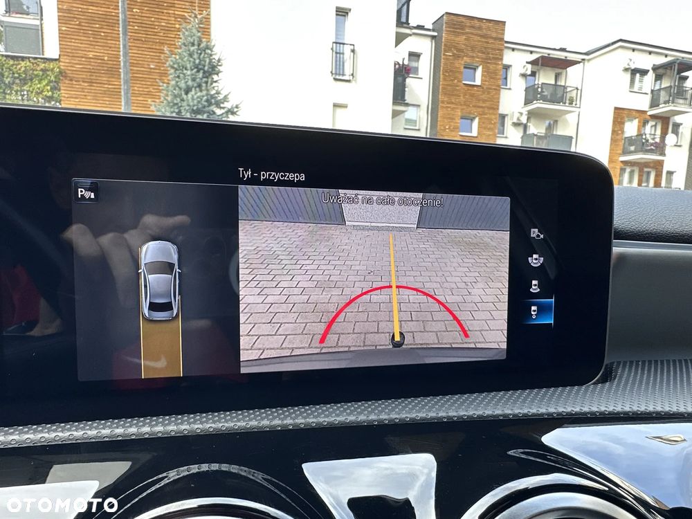 Mercedes-Benz Klasa A 250 AMG Line 7G-DCT - 26