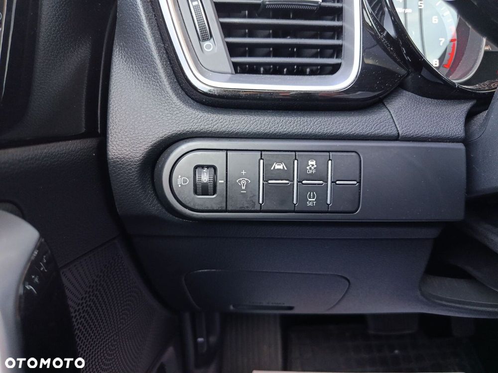 Kia XCeed 1.5 T-GDI L DCT - 33