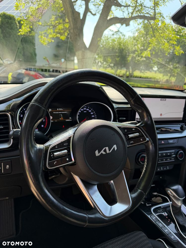 Kia Ceed 2022 photo 4