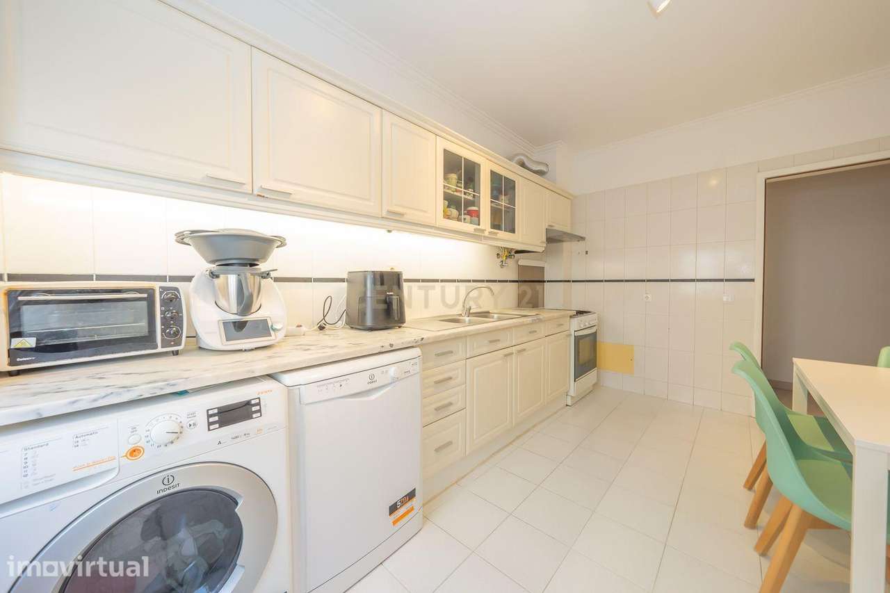 Apartamento T2 no Bairro do Liceu, em Setúbal - Grande imagem: 4/36