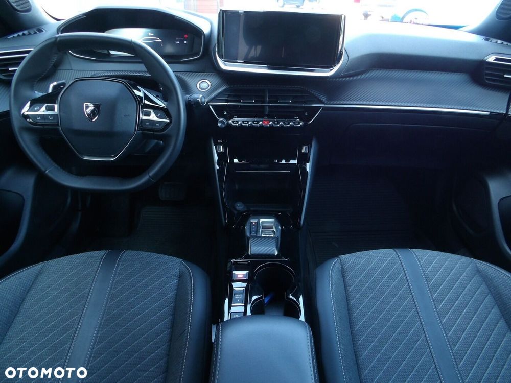 Peugeot 2008 1.2 PureTech Allure S&S EAT8 - 16