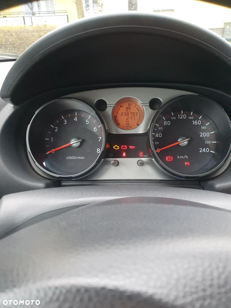 Nissan Qashqai 2.0 Acenta CVT - 7