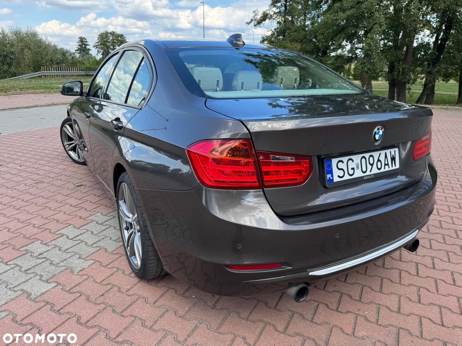 BMW Seria 3 335i Modern Line - 5