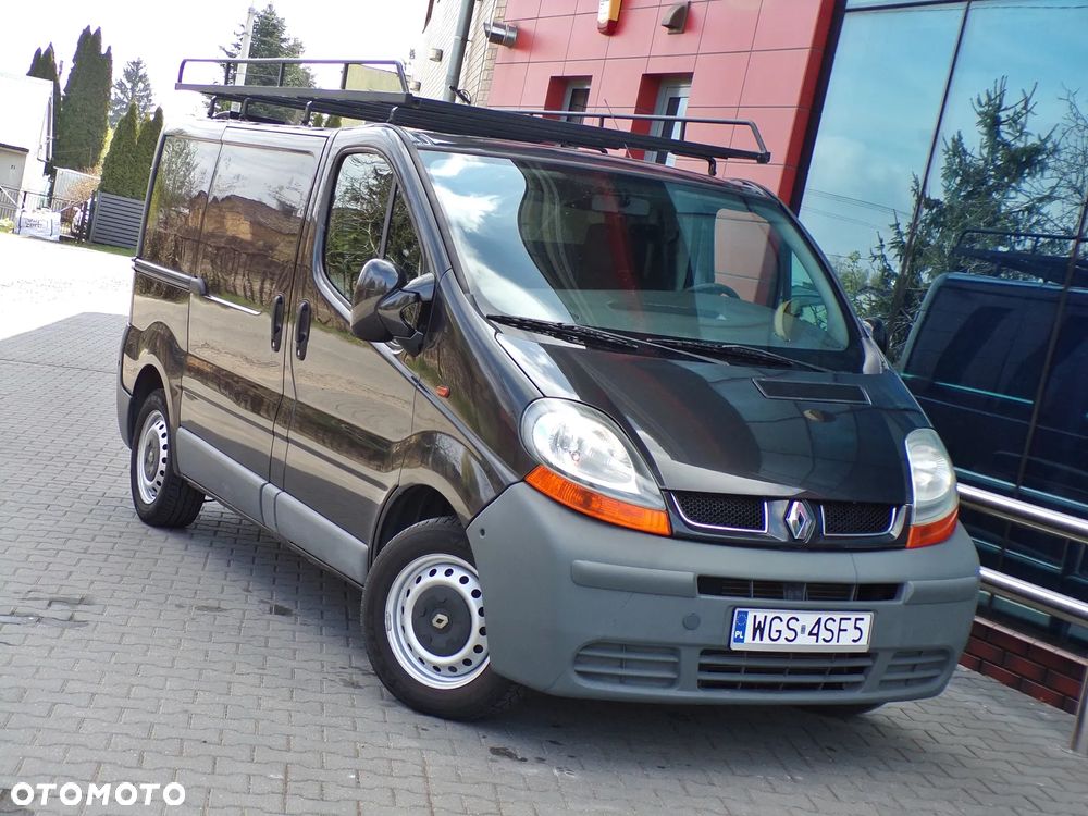 Renault TRAFIC - 11