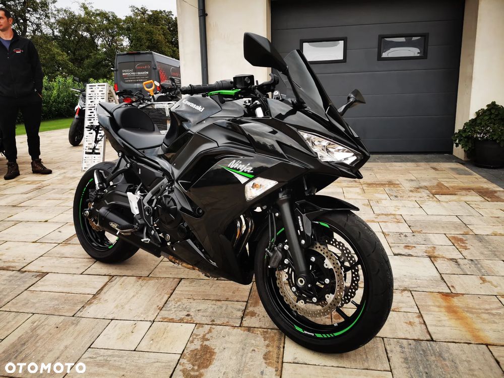 Kawasaki Ninja - 1