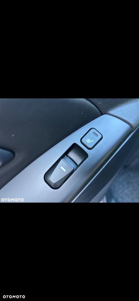 Hyundai ix35 1.6 2WD Fifa World Cup Edition - 17