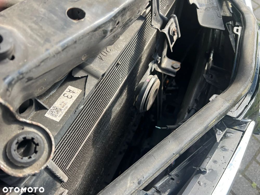 Toyota Auris 1.8 VVT-i Automatik Executive - 32