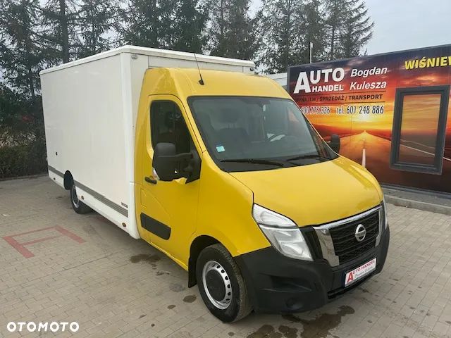Nissan NV 400 - 11
