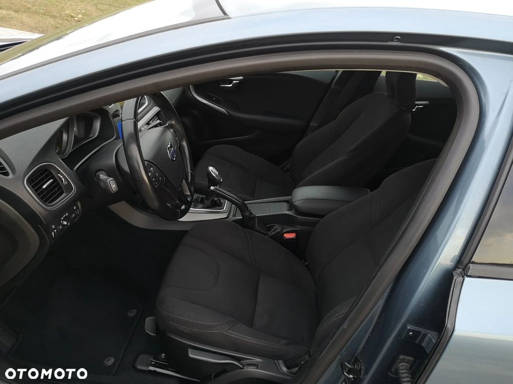 Volvo V40 D2 Ocean Race - 36