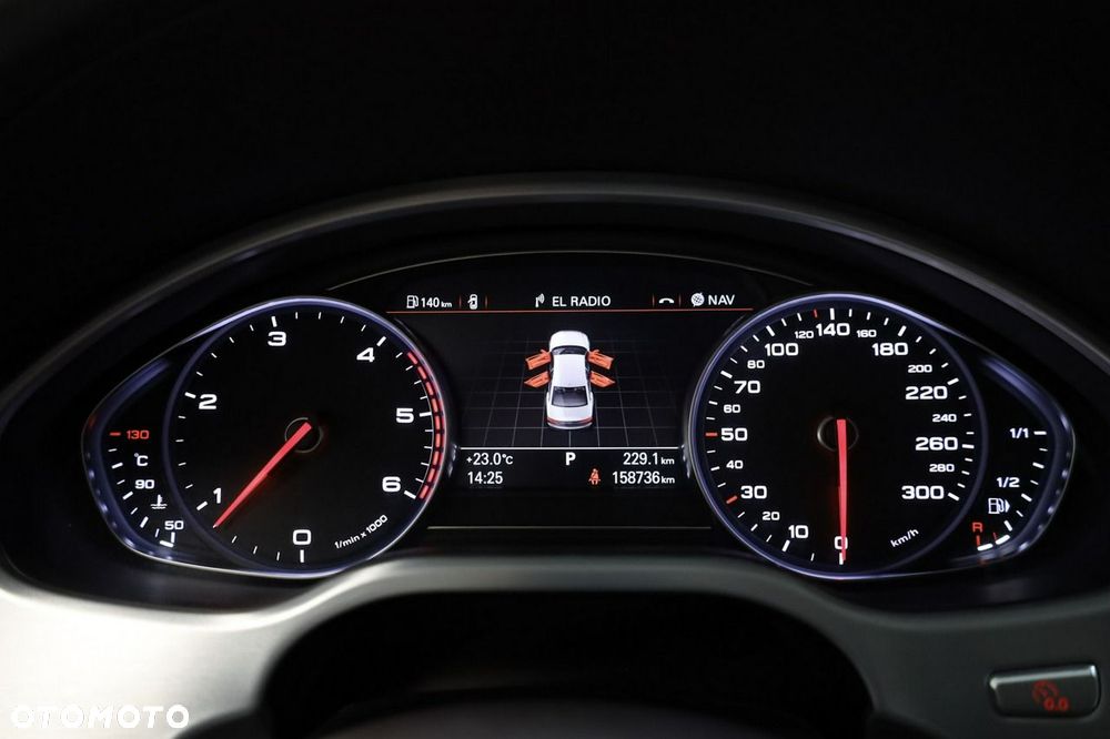 Audi A8 - 21