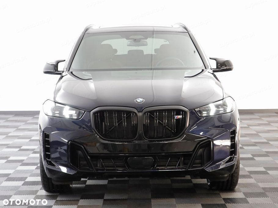 BMW X5 M50i - 6