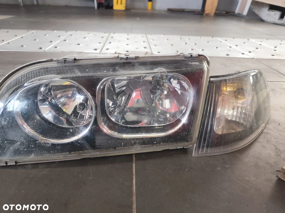 Volvo V40 S40 LIFT lampy przód i kierunki - 3