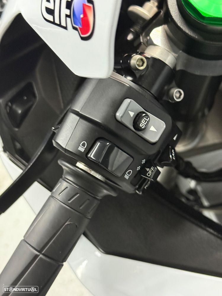 Kawasaki ZXR Zx10r - 16