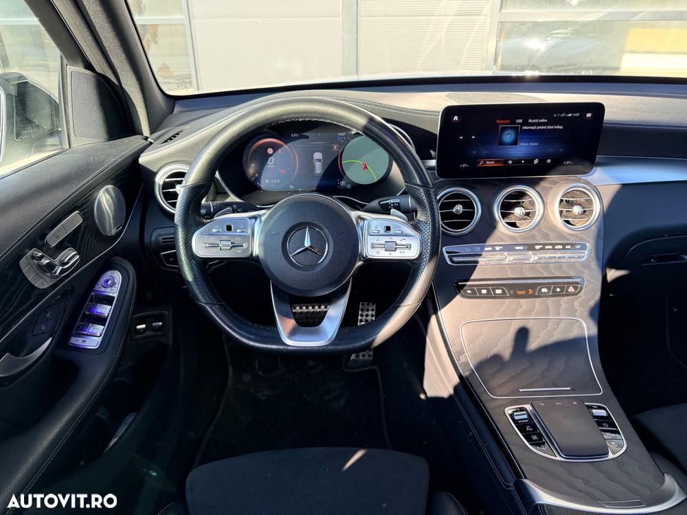 Mercedes-Benz GLC 300 d 4Matic 9G-TRONIC AMG Line Plus - 6