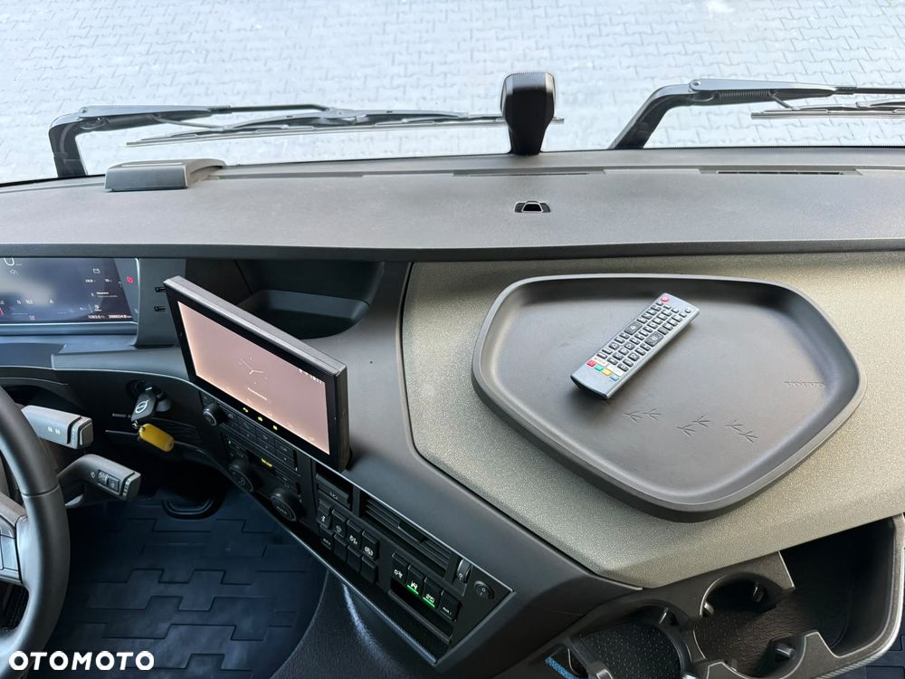 Volvo FH/540/EURO6/FULL LED/SKÓRY/24.4L/100km/METALIK /ON1100 L/SPROWADZONY - 38