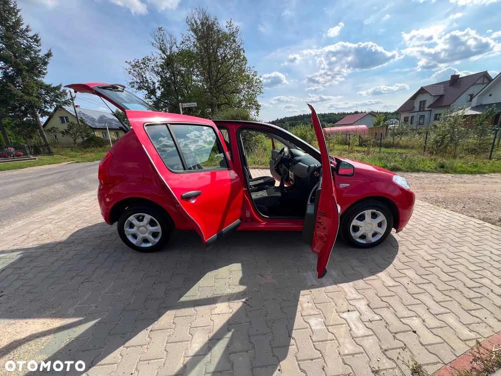 Dacia Sandero - 3