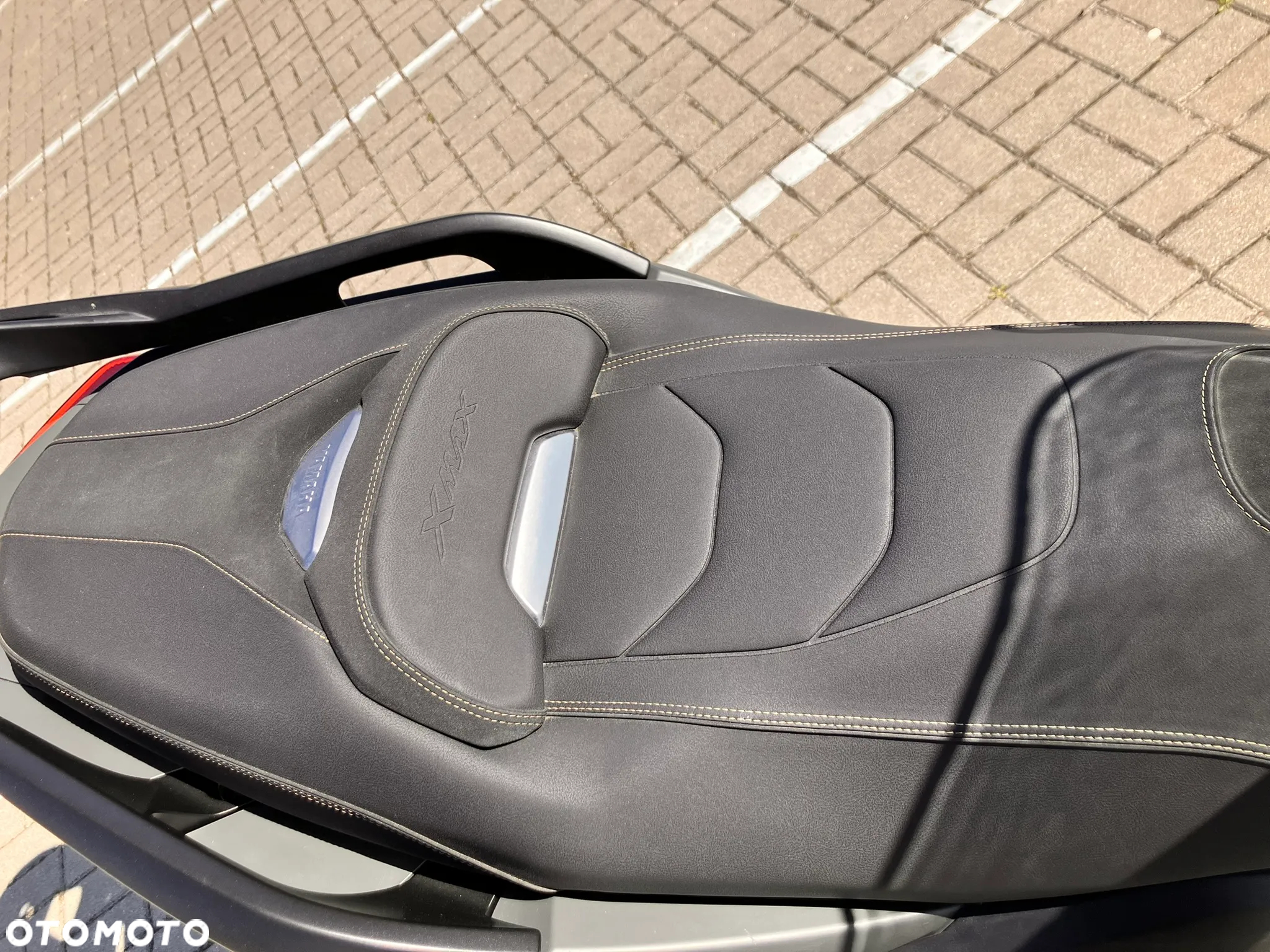 Yamaha X-max - 4