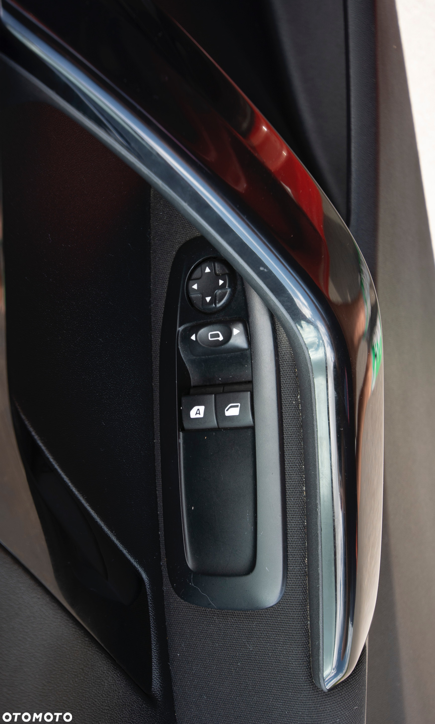 Peugeot 208 1.2 PureTech Style - 14
