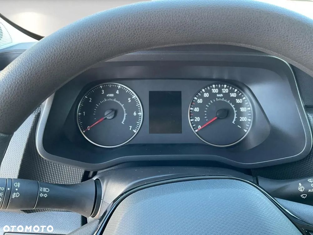Renault Trafic - 14