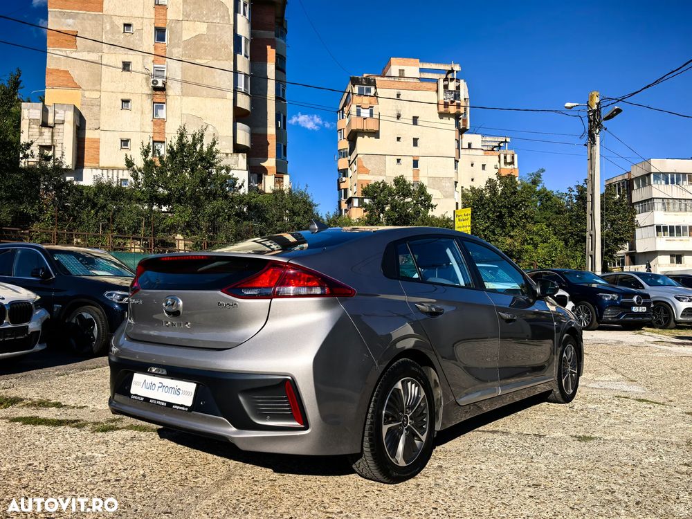 Hyundai IONIQ Plug-In 141CP Exclusive - 3