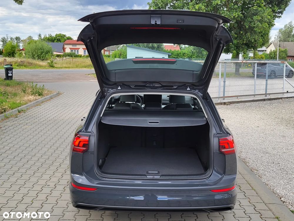 Volkswagen Golf 1.5 eTSI EVO Life DSG - 23