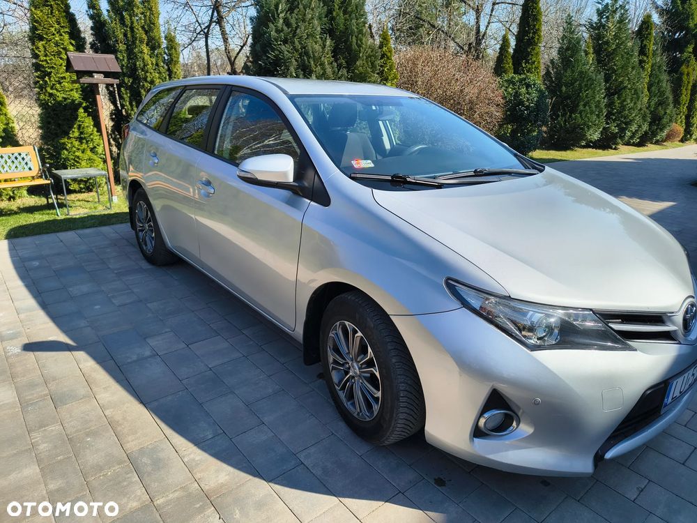 Toyota Auris 1.6 Active - 4