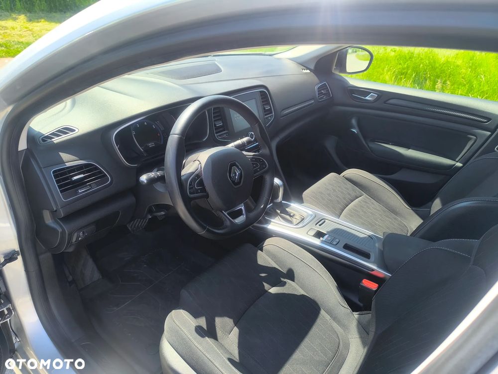 Renault Megane 1.3 TCe FAP Limited EDC - 23