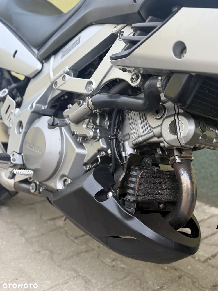 Suzuki DL - 5