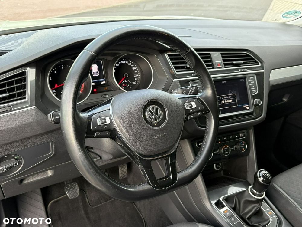 Volkswagen Tiguan 1.4 TSI BMT Comfortline - 26
