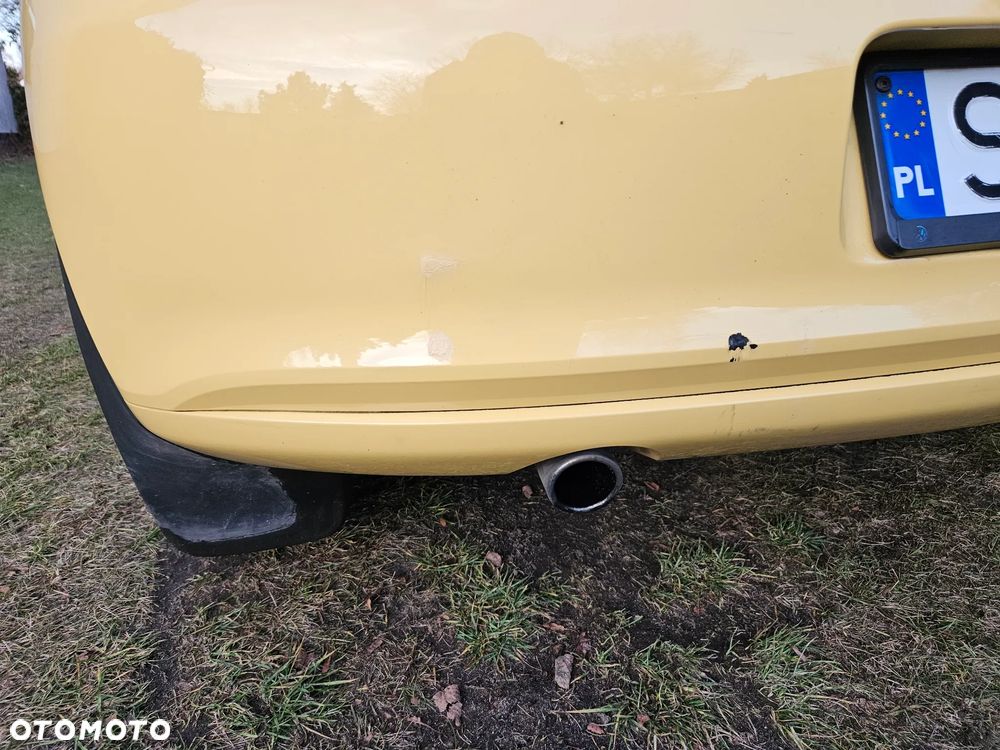 Volkswagen Polo 1.4 16V Highline - 11