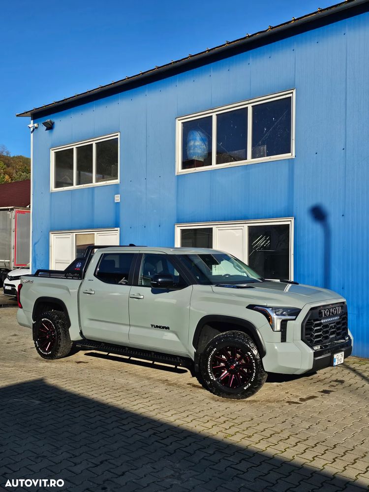 Toyota Tundra - 37
