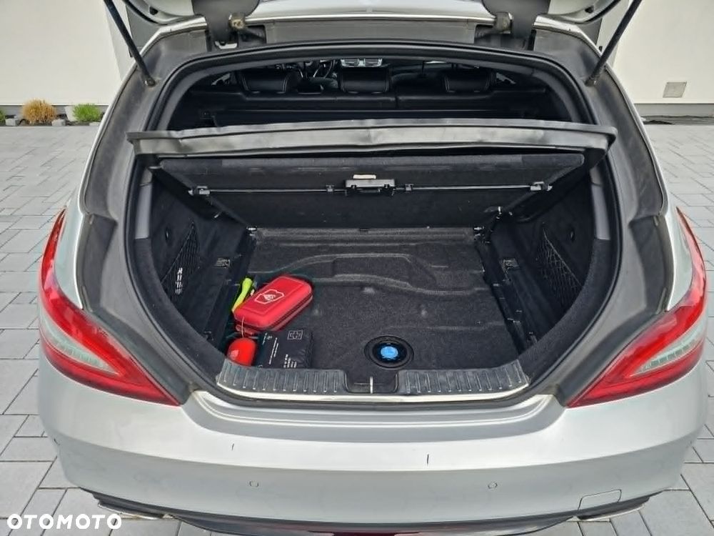 Mercedes-Benz CLS 350 BlueTEC 4Matic 7G-TRONIC - 23